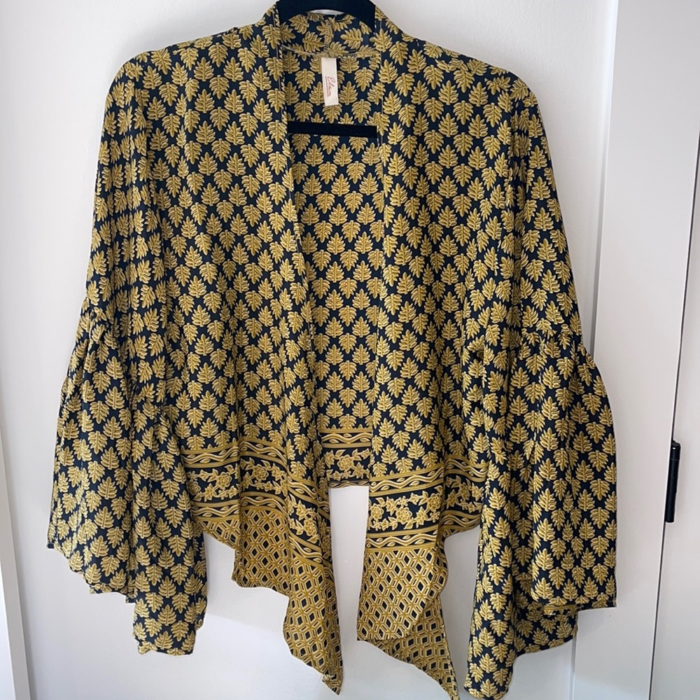 Elan Cardigan